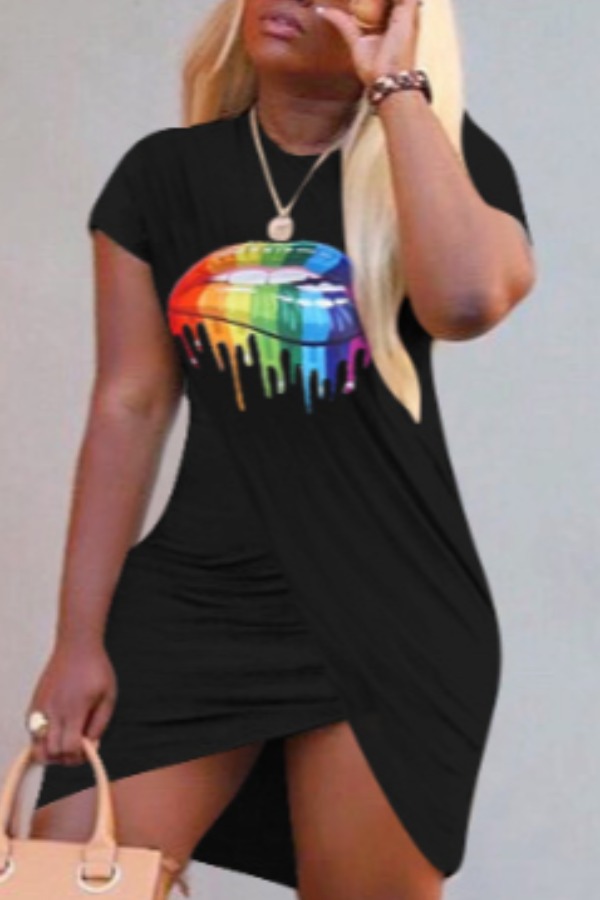 

LW Leisure O Neck Lip Print Black Mini Dress