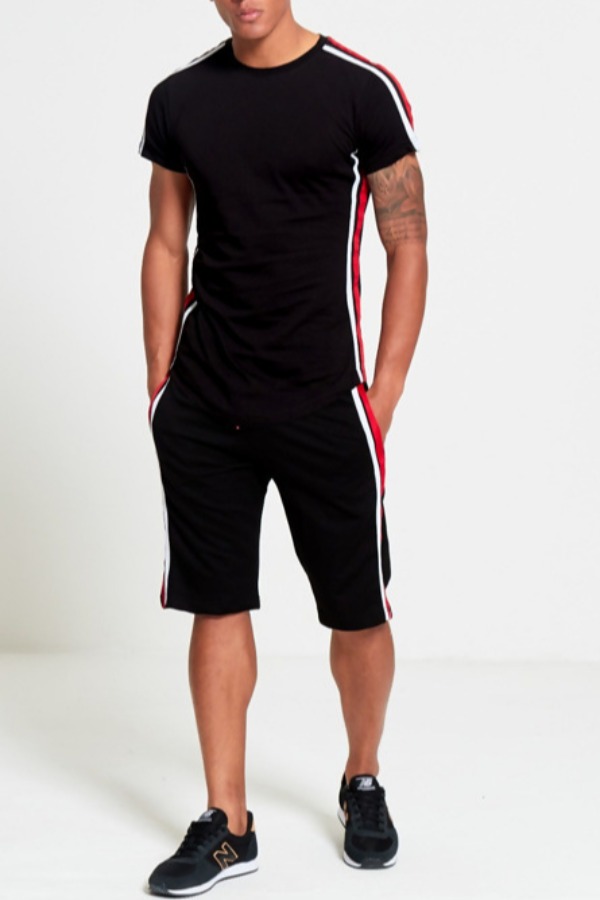 

Lovely Leisure Patchwork Black Two-piece Shorts Set