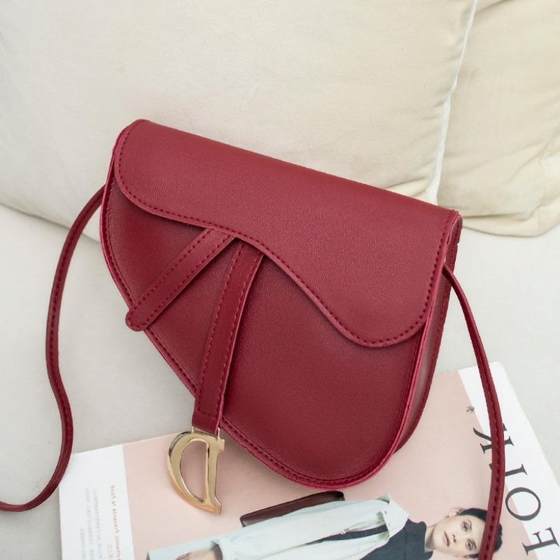 

Lovely Chic Wine Red Crossbody Bag