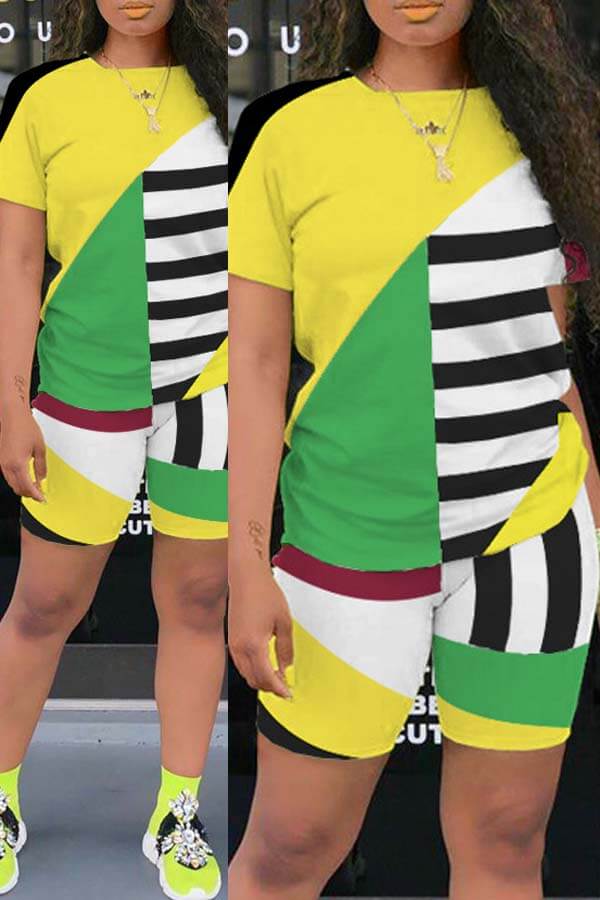 

Lovely Leisure Color-lump Patchwork Yellow Two-piece Shorts Set