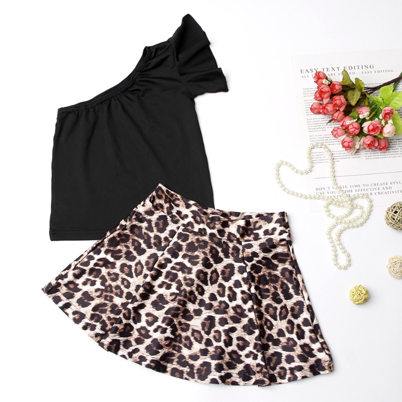 

Lovely Stylish One Shoulder Print Black Girl Two-piece Skirt Set