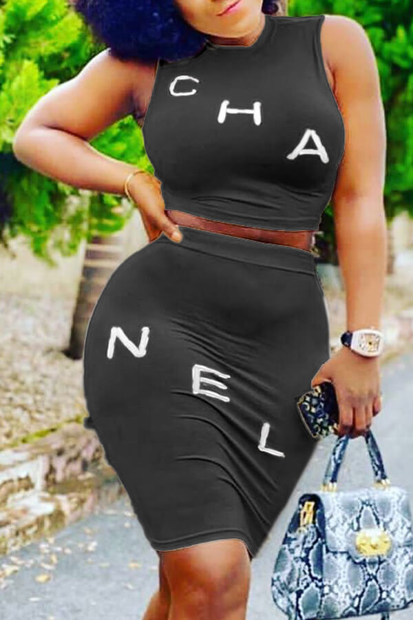 

Lovely Casual Letter Black Two-piece Skirt Set