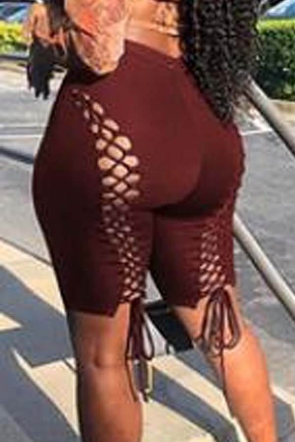 

Lovely Sexy Hollow-out Red Shorts