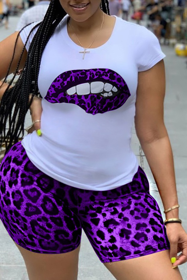 

Lovely Casual Lip Print Purple Plus Size Two-piece Shorts Set