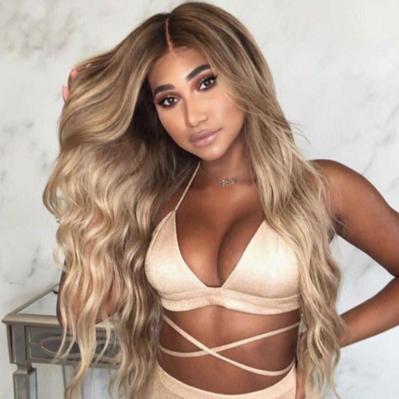 

lovely Trendy Long Wavy Gold Wigs