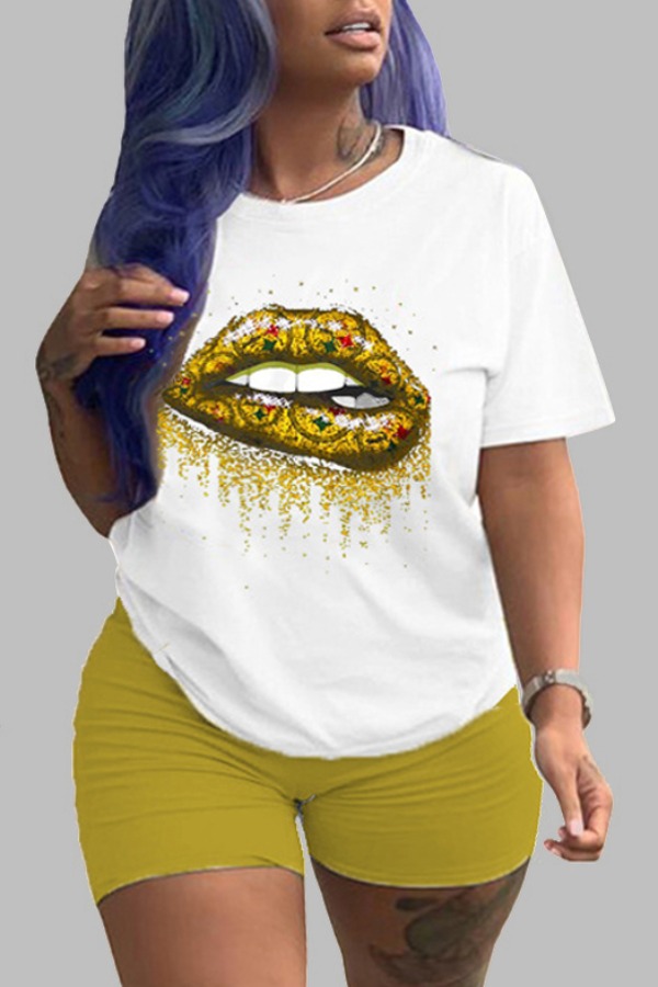 Lovely Casual Lip Print Yellow Plus Size Two-piece Shorts Set