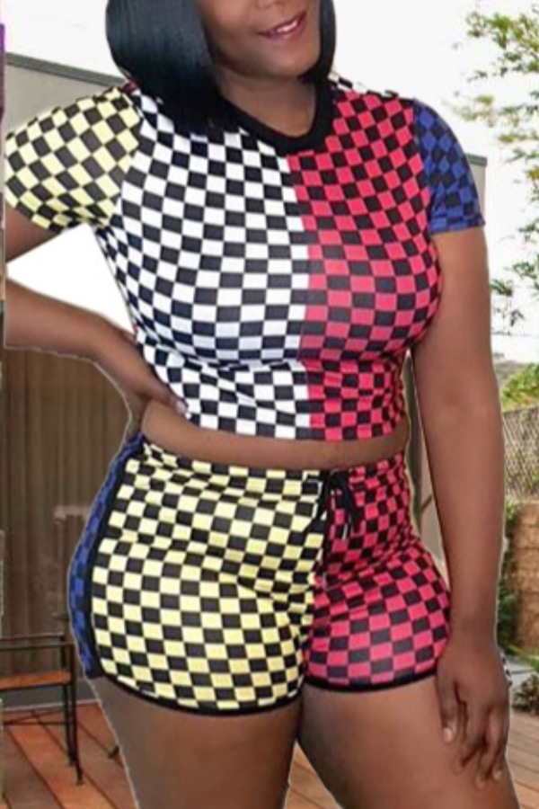 

lovely Leisure O Neck Grid Print Multicolor Two-piece Shorts Set, Multi