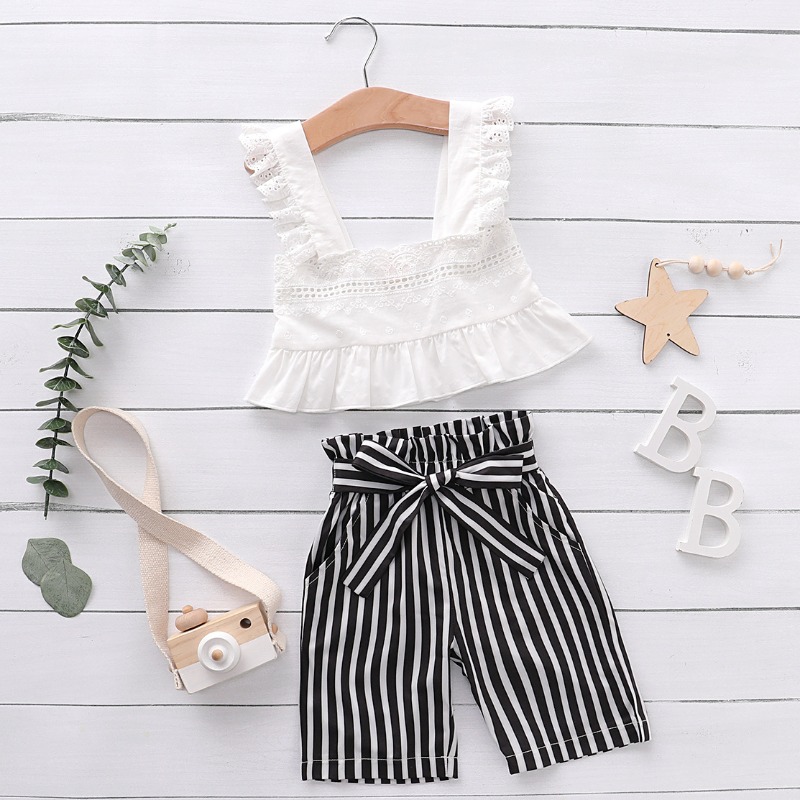 

lovely Trendy Striped White Girl Two-piece Shorts Set