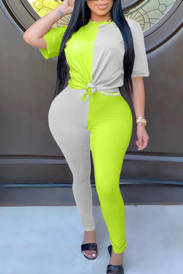 

Lovely Sportswear Patchwork Green Two-piece Pants Set