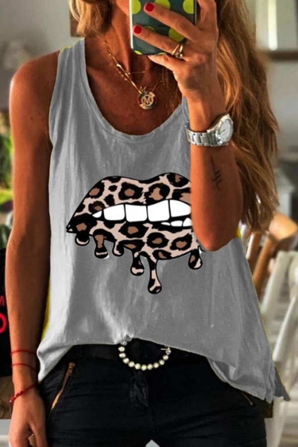 

lovely Casual Lip Print Grey Camisole