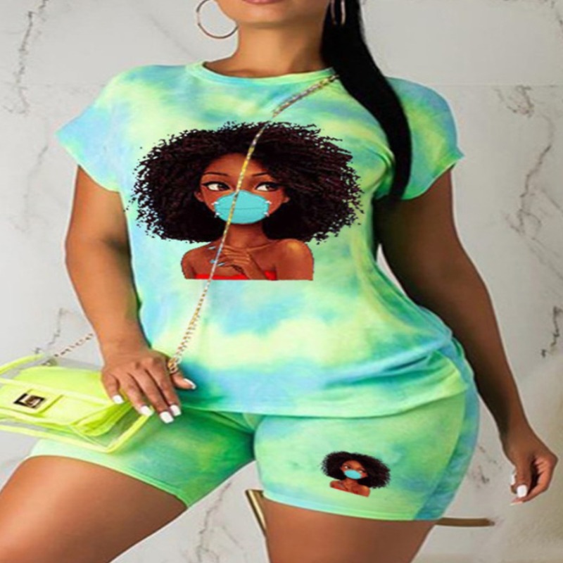 

Lovely Street O Neck Print Green Plus Size Two-piece Shorts Set