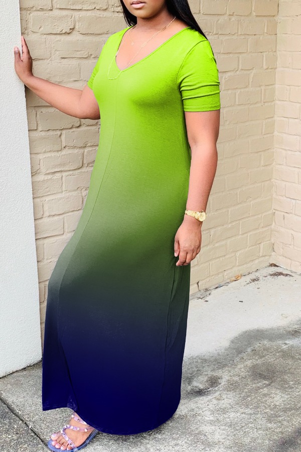 

Lovely Casual V Neck Gradual change Green Maxi Dress