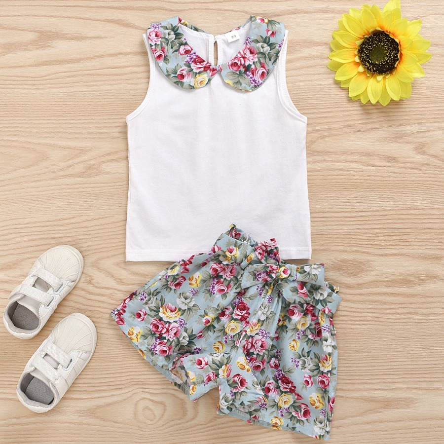 

lovely Sweet Floral Print White Girl Two-piece Shorts Set