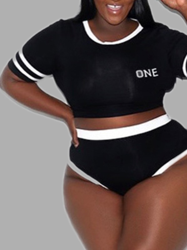 

Lovely Sportswear O Neck Patchwork Black Plus Size Two-piece Shorts Set
