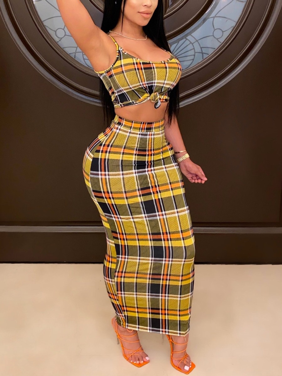 

lovely Trendy Spaghetti Strap Grid Print Yellow Two Piece Skirt Set