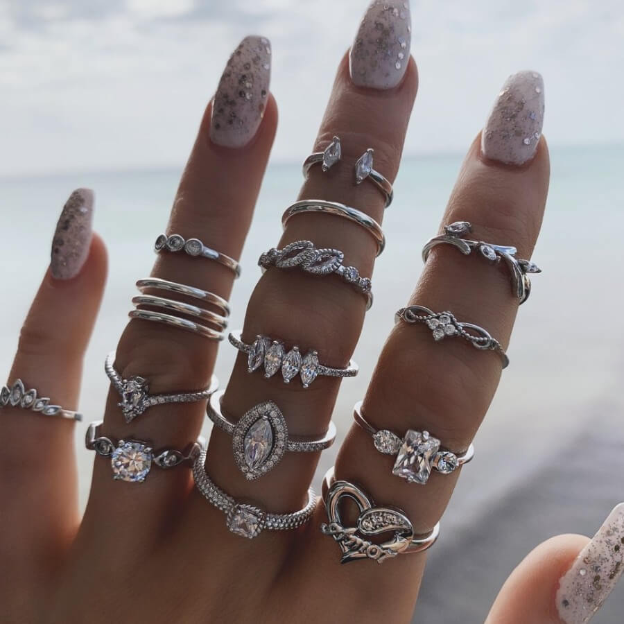 

Lovely Street 15-piece Silver Ring