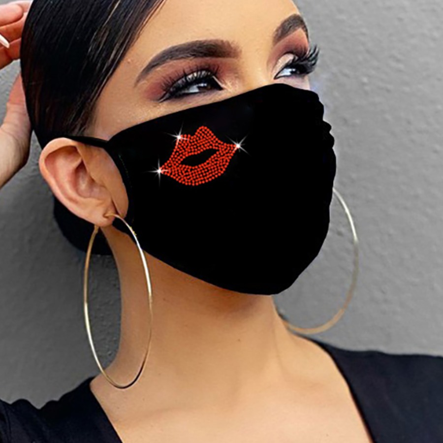 

Lovely Lip Carbon Black Face Mask