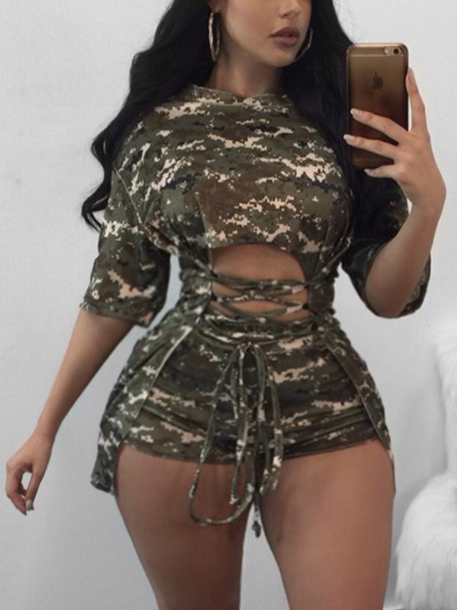 

lovely Trendy O Neck Camo Print Bandage Design Plus Size Two-piece Shorts Set