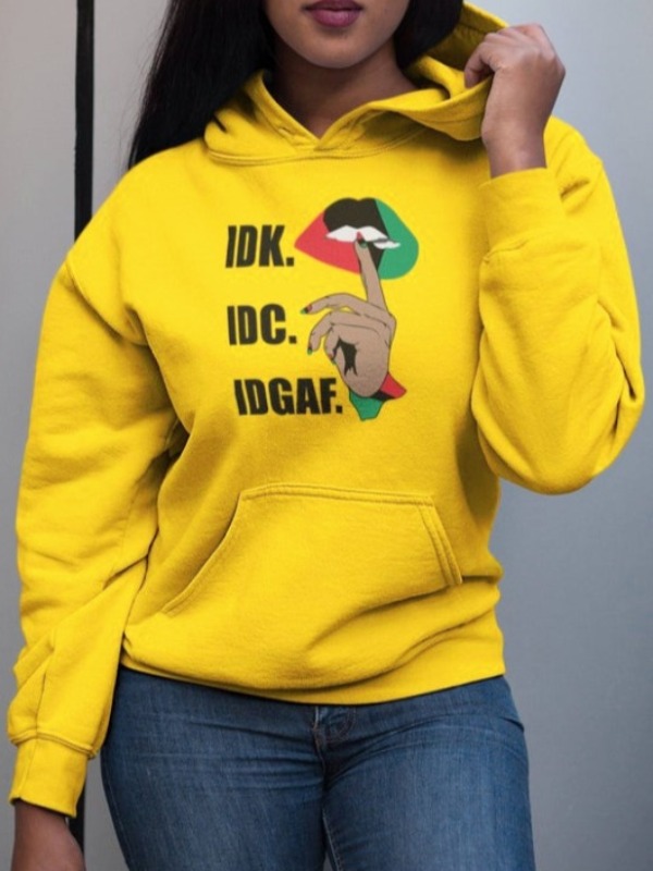 

Lovely Casual Hooded Collar Letter Print Yellow Hoodie