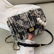 lovely Chic Chain Strap Black Crossbody Bag