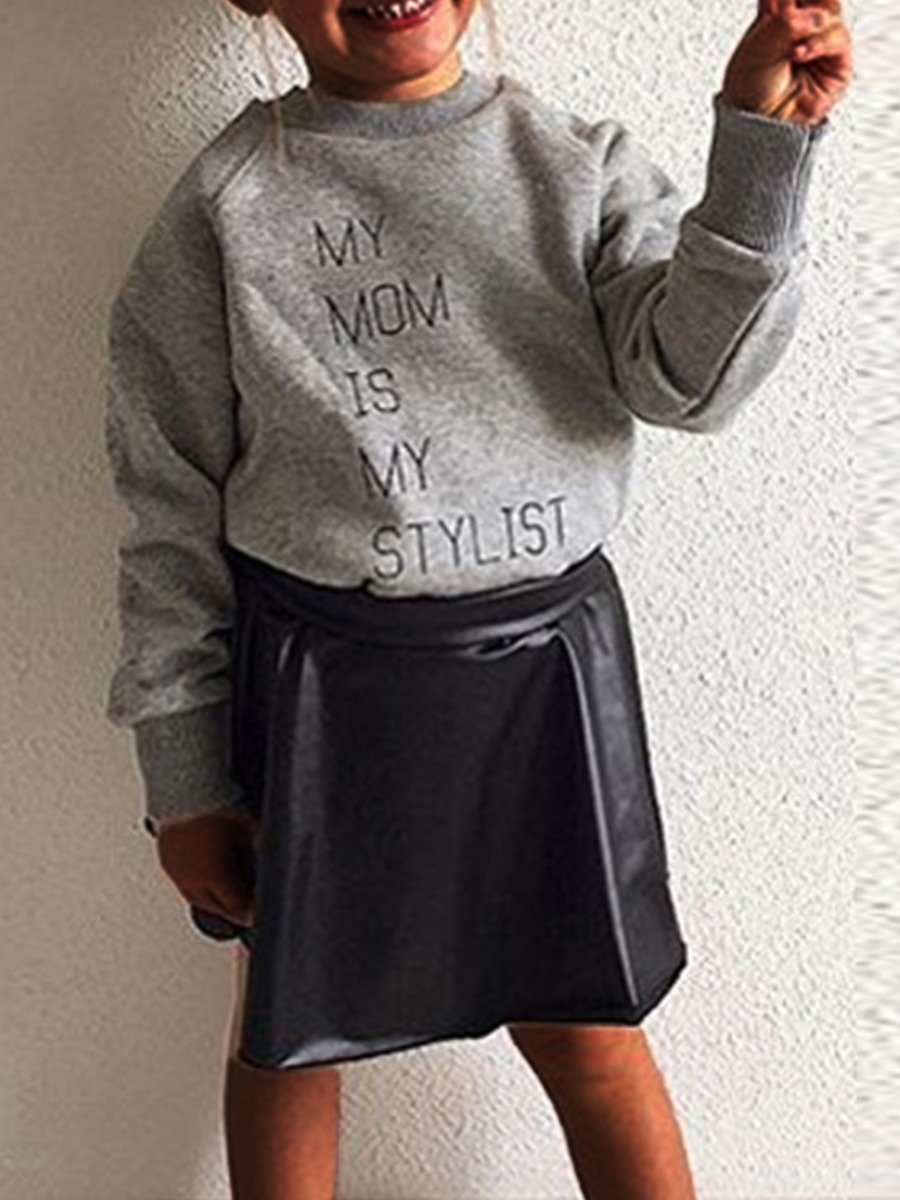 

lovely Casual O Neck Letter Grey Girl Two-piece Skirt Set