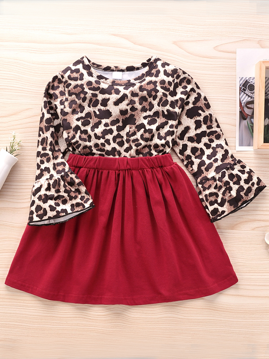 

Lovely Stylish O Neck Leopard Print Girl Two-piece Skirt Set