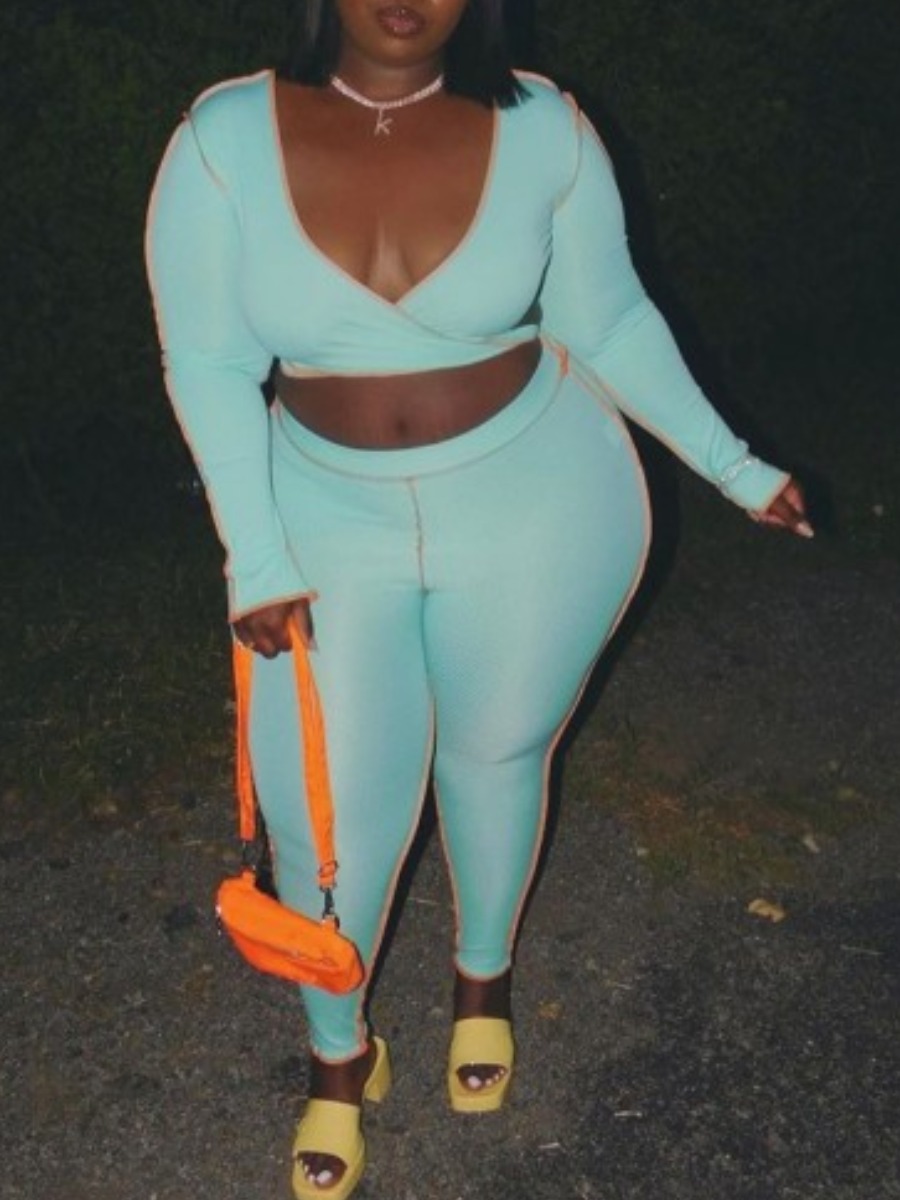 

lovely Sexy V Neck Patchwork Skinny Green Plus Size Two-piece Pants Set