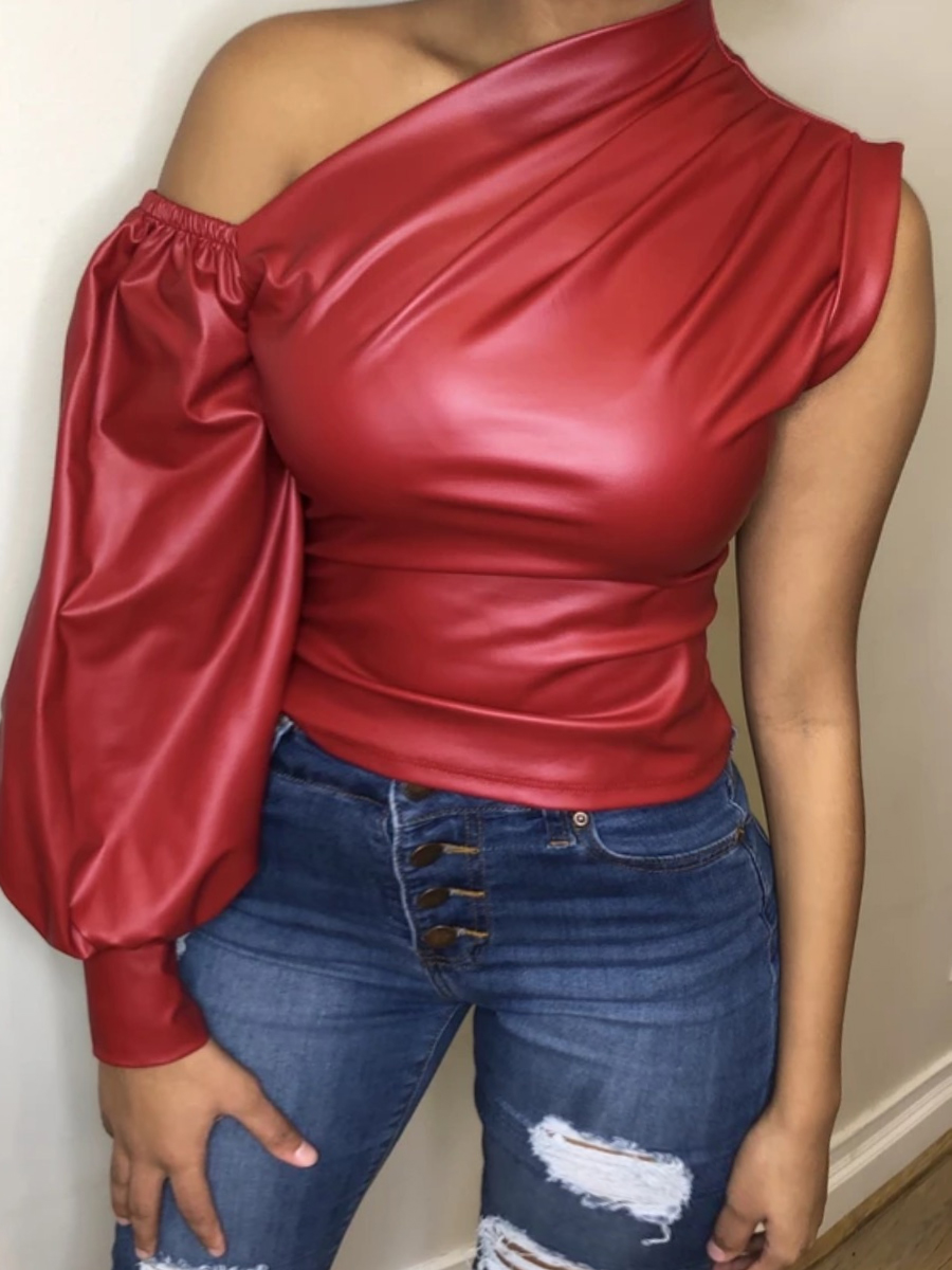 

lovely Trendy One Shoulder Hollow-out Red Plus Size Blouse