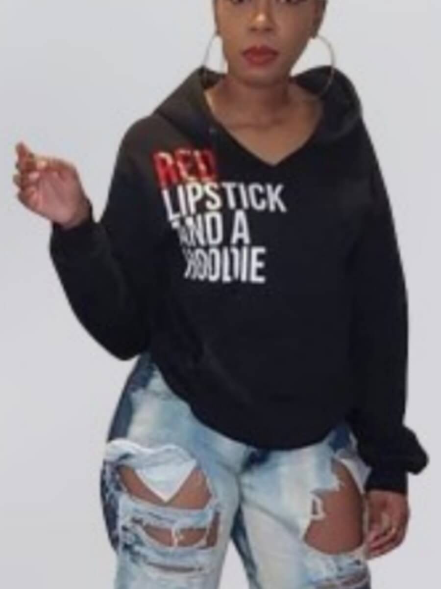 

Lovely Casual Hooded Collar Letter Print Black Hoodie