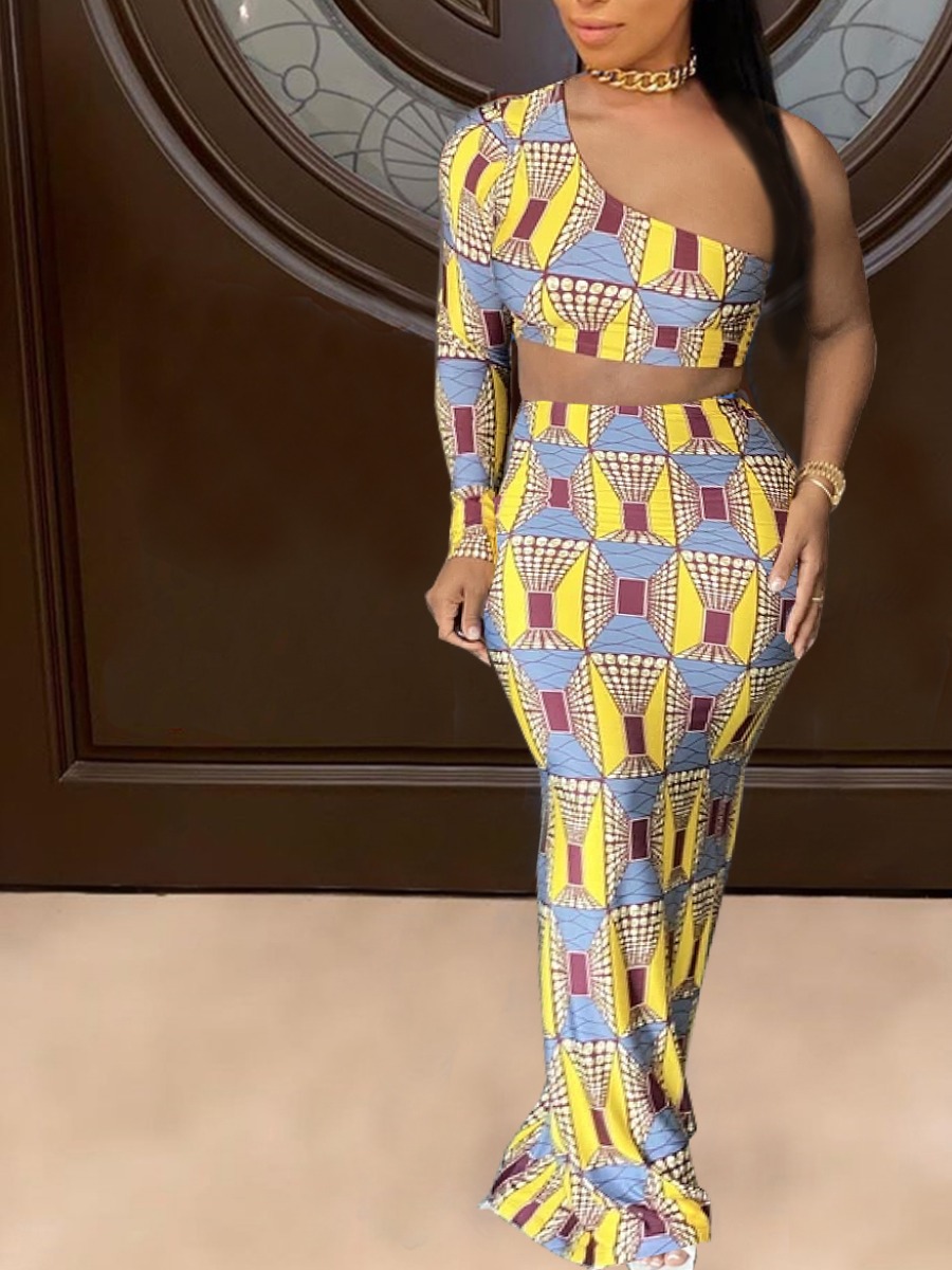 lovely Bohemian One Shoulder Print Yellow Two Piece Skirt Set