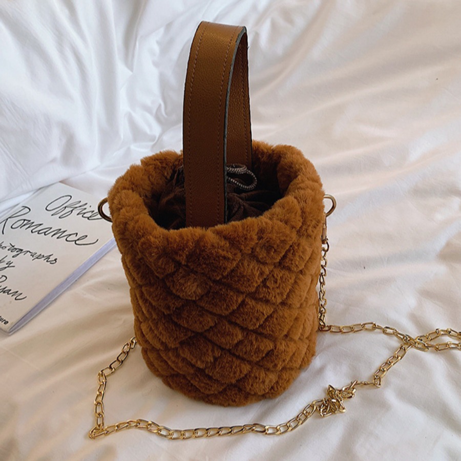 

Lovely Chic Chain Strap Brown Crossbody Bag