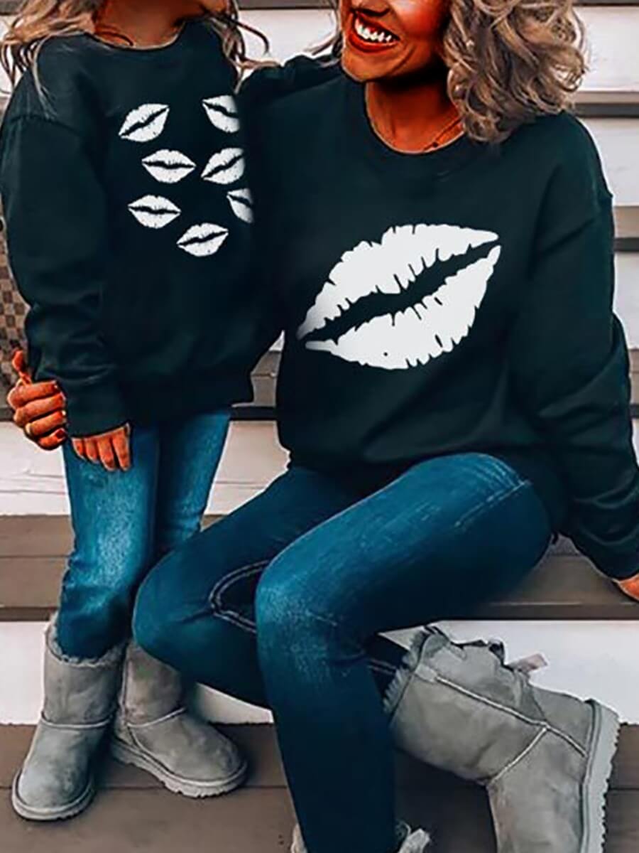 

Lovely Family O Neck Lip Print Black Mom Hoodie, Women