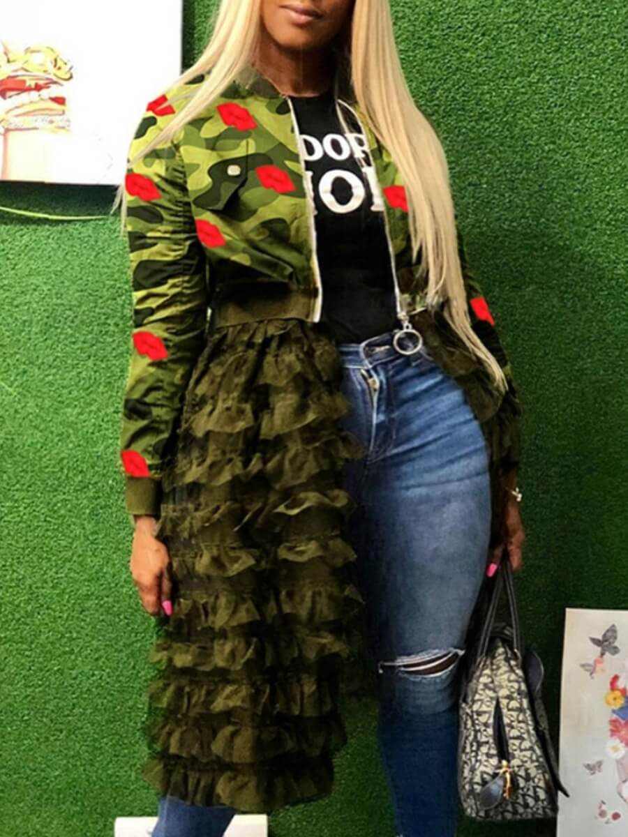 

Lovely Stylish Print Patchwork Green Long Coat