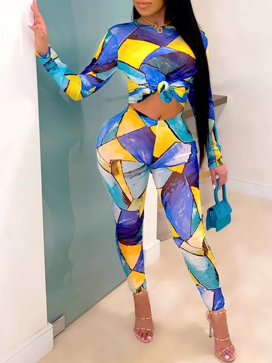

Lovely Trendy O Neck Print Skinny Blue Two Piece Pants Set(Batch Print