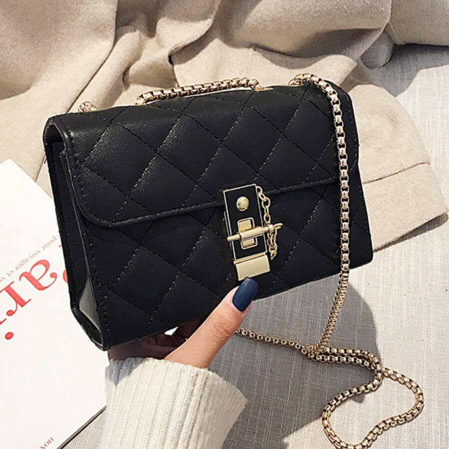 

Lovely Trendy Chain Strap Black Crossbody Bag