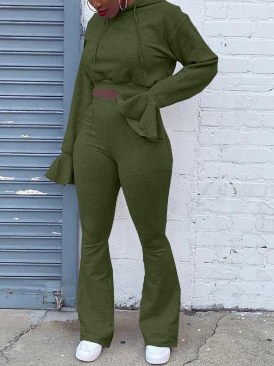 

Lovely Sweet Hooded Collar Horn Sleeves Army Green Two Piece Pants Set