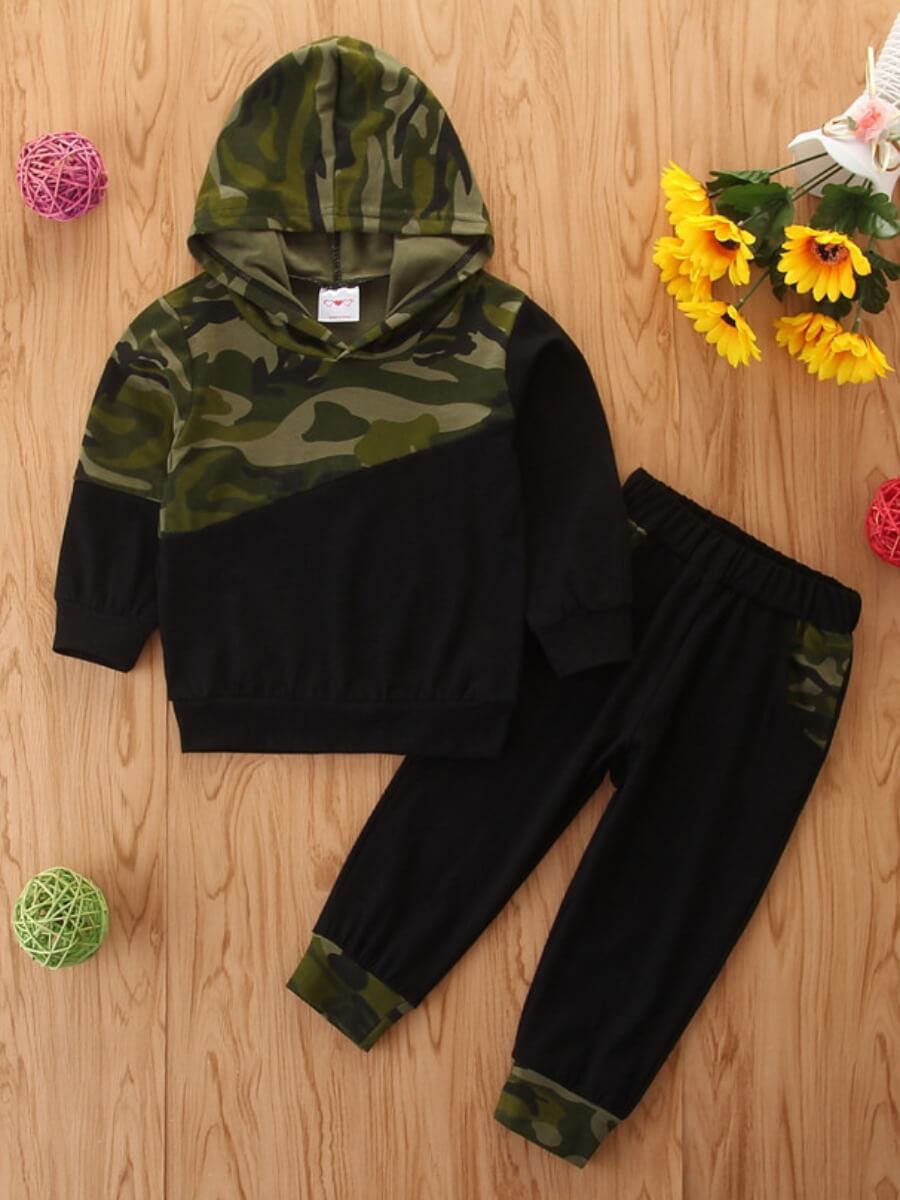 

Lovely Sportswear Hooded Collar Camo Print Patchwork Black Boy Two-piece Pants Set