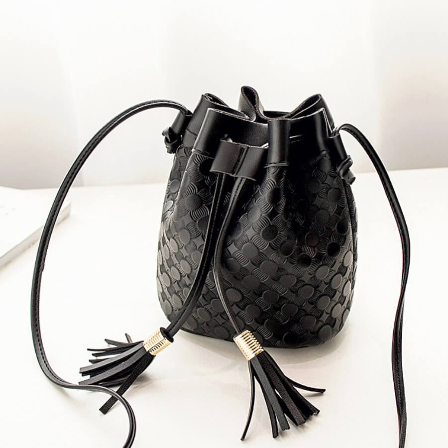 

Lovely Stylish Tassel Design Black Crossbody Bag