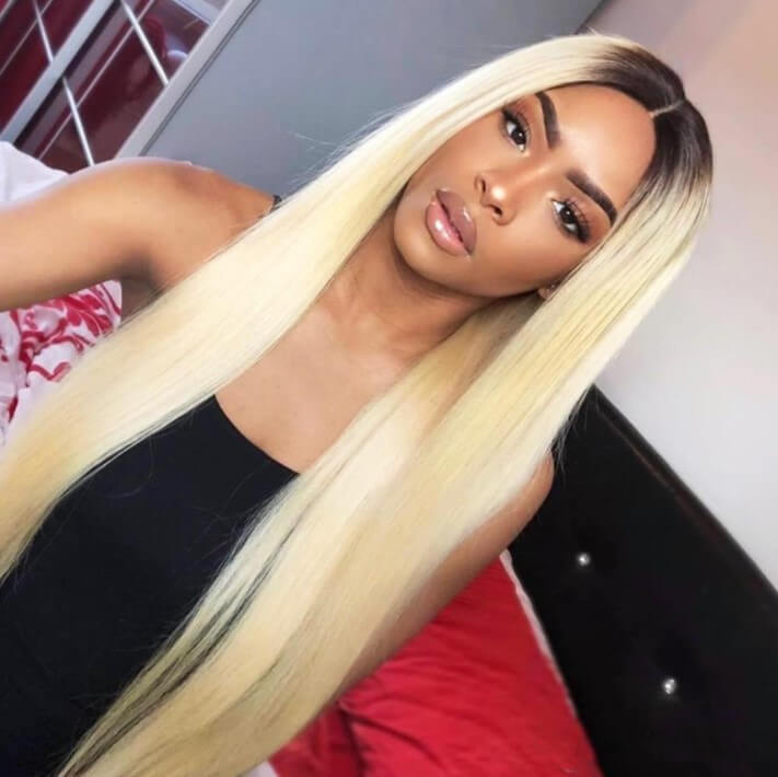 

Lovely Stylish Long Gold Wigs