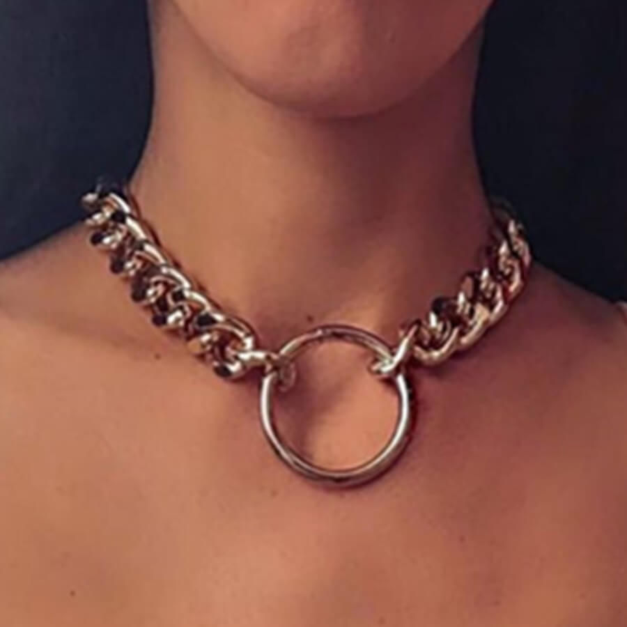 

Lovely Stylish Hollow-out Gold Necklace