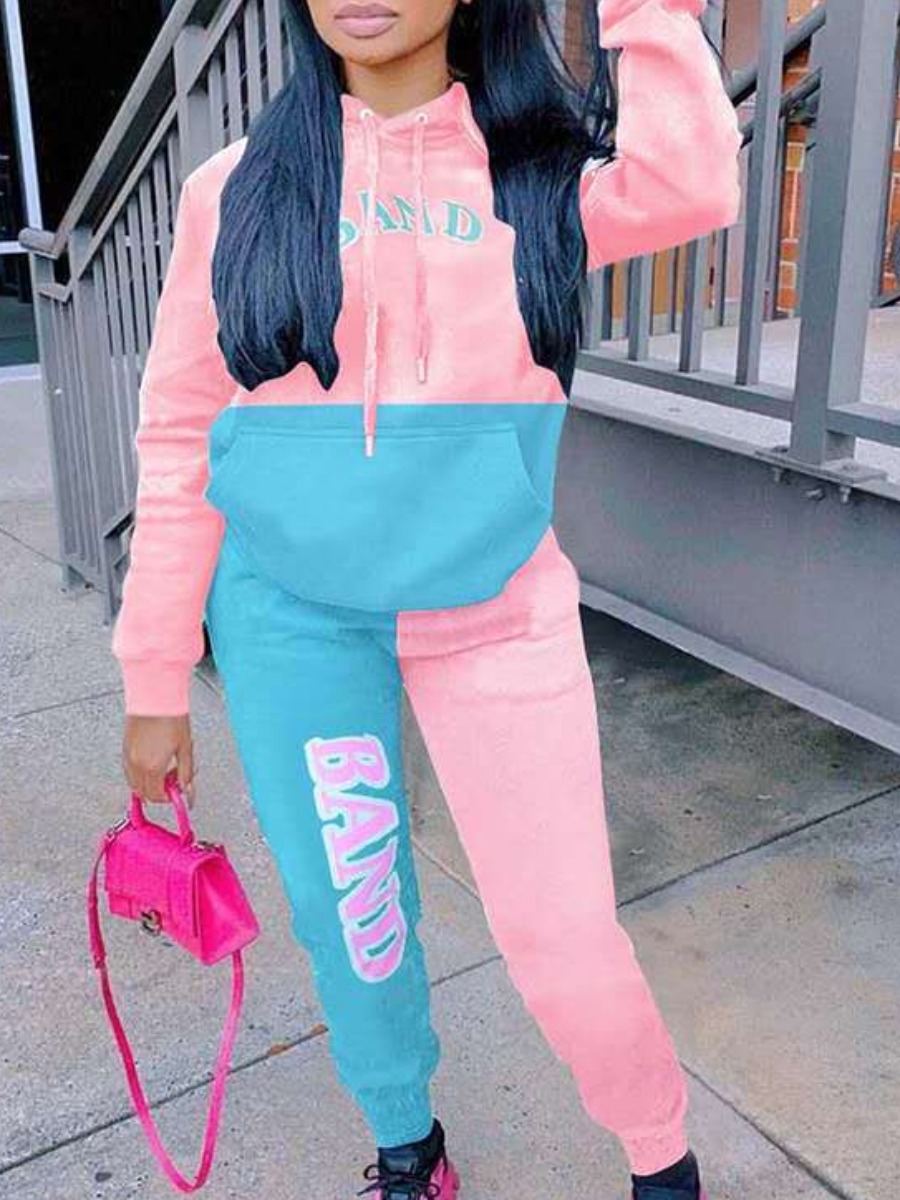 

Lovely Leisure Hooded Collar Letter Print Patchwork Pink Two Piece Pants Set