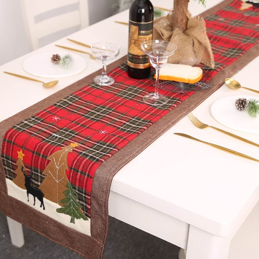 

Lovely Christmas Day Cartoon Red Decorative Table Linens