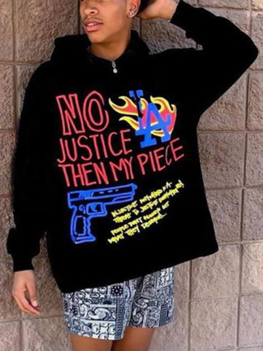 

Lovely Street Hooded Collar Letter Print Black Men Hoodie