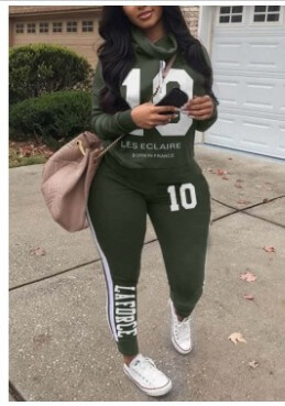 

Lovely Sportswear Turtleneck Letter Print Green Plus Size Two-piece Pants Set