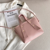 Lovely Leisure Basic Pink Messenger Bag