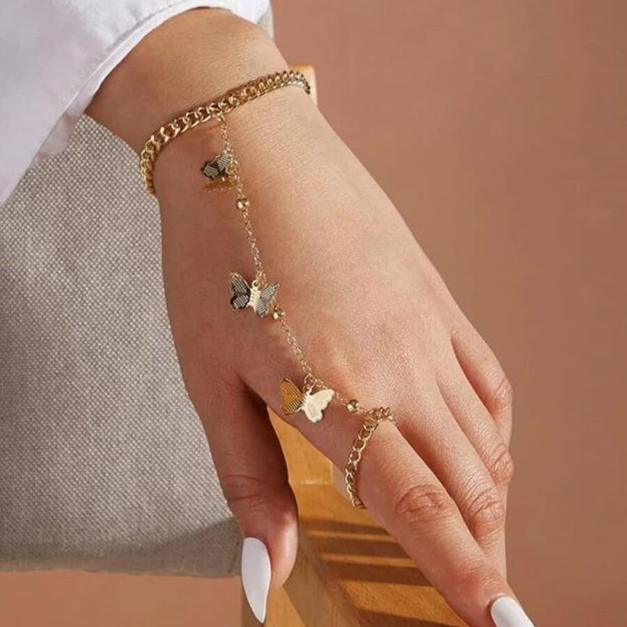 

Lovely Stylish Butterfly Gold Bracelet