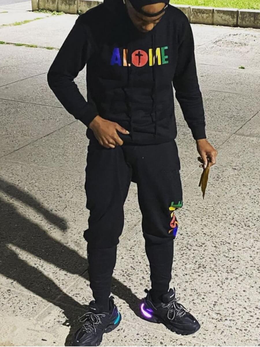 

Lovely Casual Hooded Collar Letter Print Black Men Two-piece Pants Set
