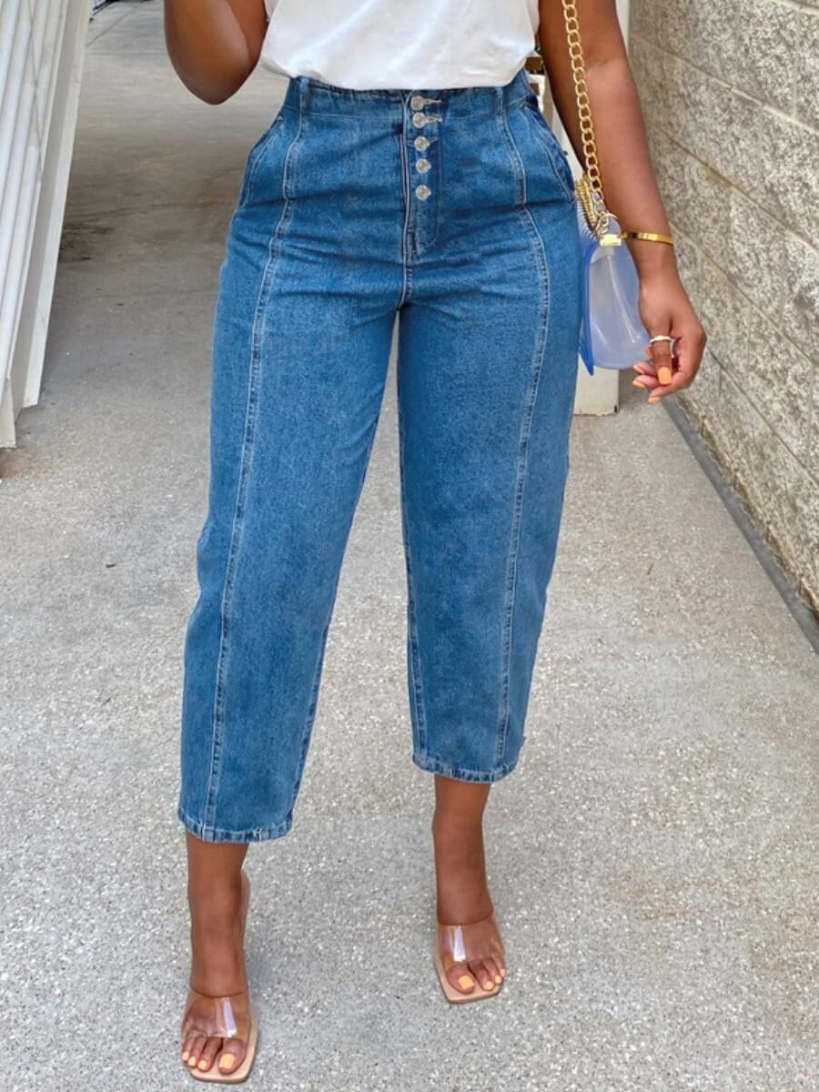 

Lovely Trendy Buttons Design Blue Jeans