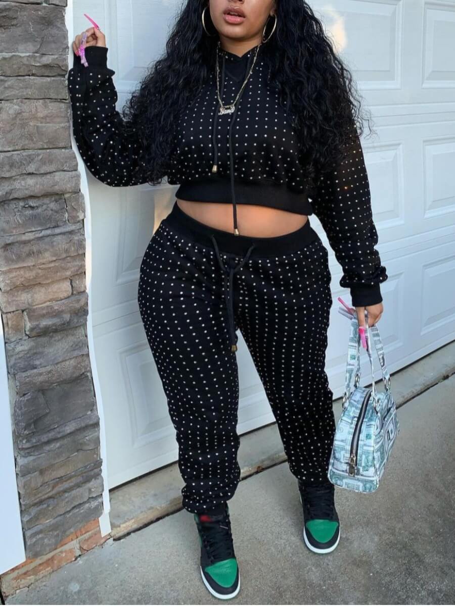 

Lovely Casual Hooded Collar Sequined Black Two Piece Pants Set
