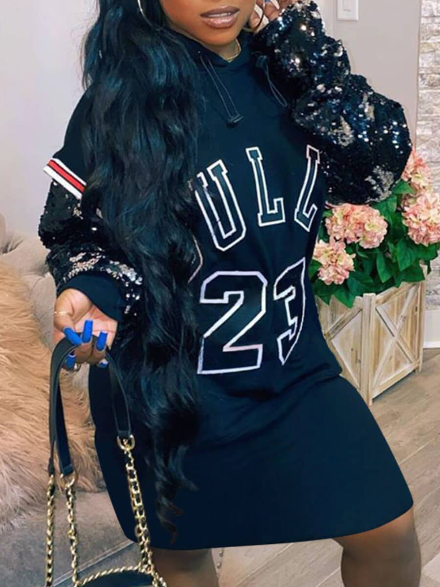 

Lovely Sportswear Hooded Collar Letter Print Black Knee Length Plus Size Dress